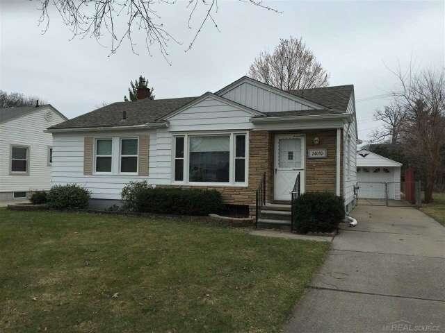 Primary Photo - 24030 Sherman St