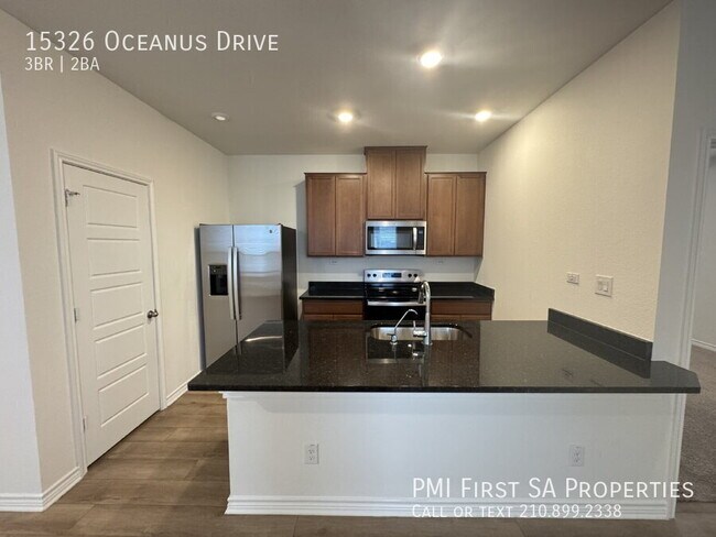 Building Photo - 15326 Oceanus Dr