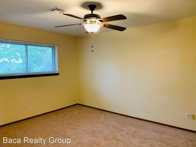 Building Photo - 3 br, 2 bath House - 1215 Churchill Blvd