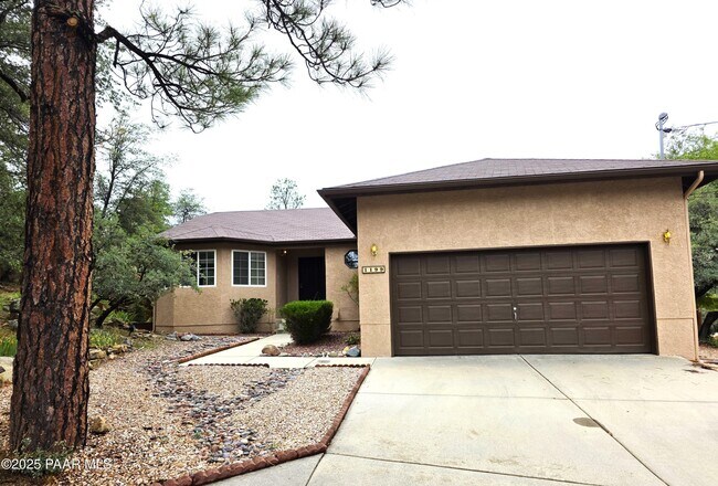 Building Photo - 1199 Luane Cir
