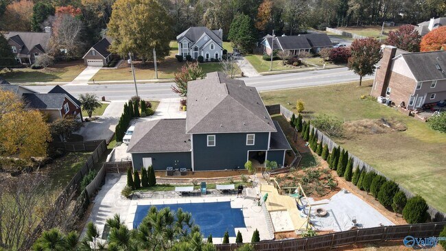 Foto del edificio - 862 Highland Dr