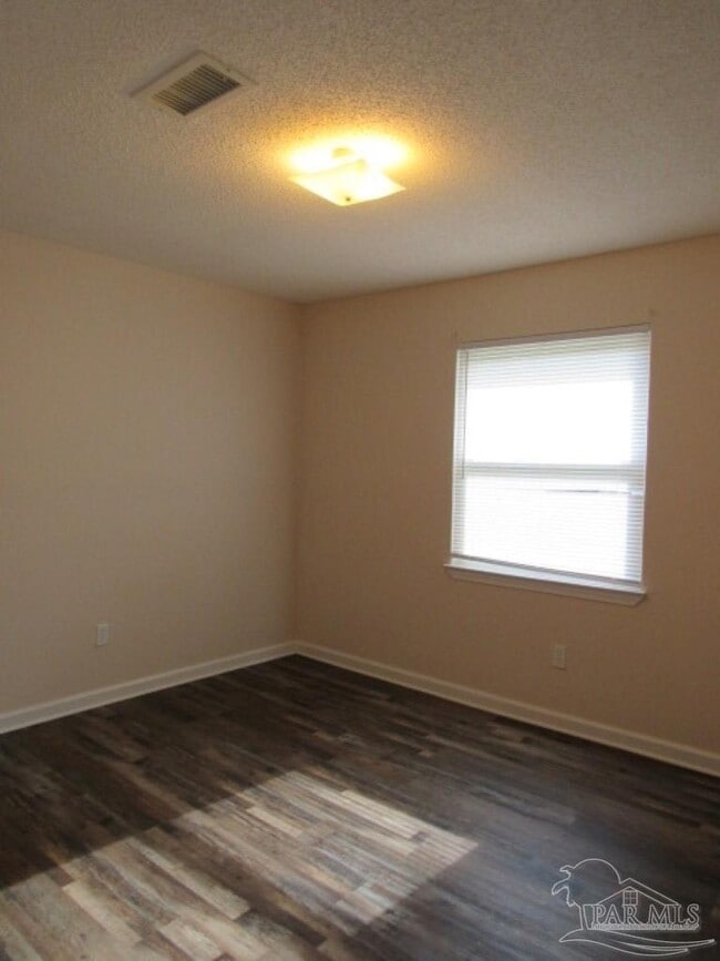 Building Photo - 4909 Yacht Harbor Cir