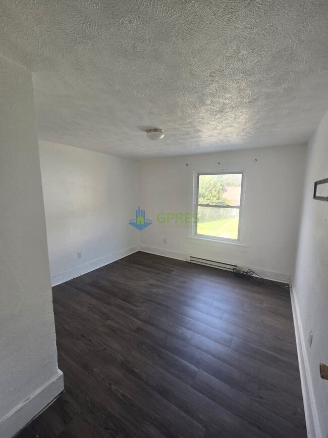 Foto del edificio - 641 Linden Ave