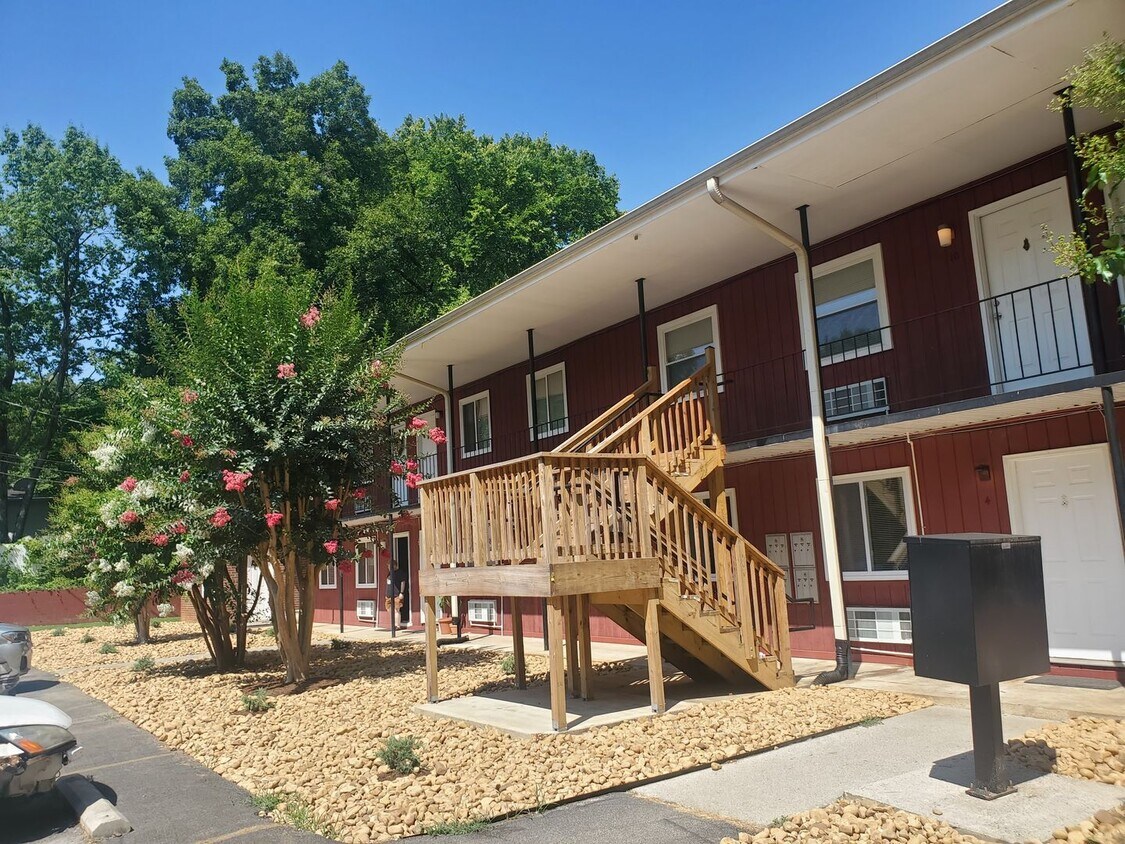 Foto principal - **** Limited Time Offer ***Move in this se...