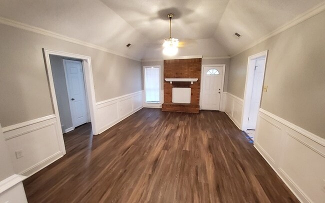 Building Photo - 3496 Newberry Ln