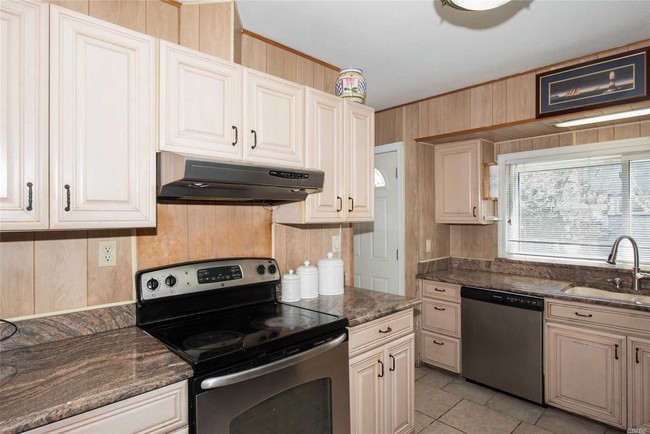 Foto del edificio - 1418 Willow Ln