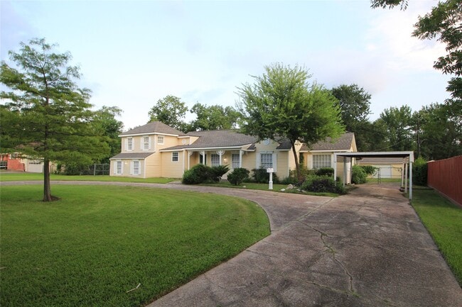 Building Photo - 7140 Dillon St