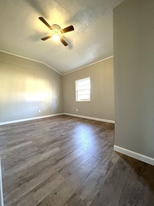 Foto del edificio - 2 Bedroom and 1 Bath Home in Jacksonville