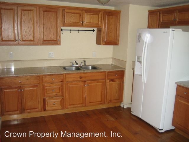 Building Photo - 2 br, 1 bath House - 4250 MacLeay Rd SE