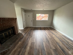 Building Photo - 4045 Garden Ct