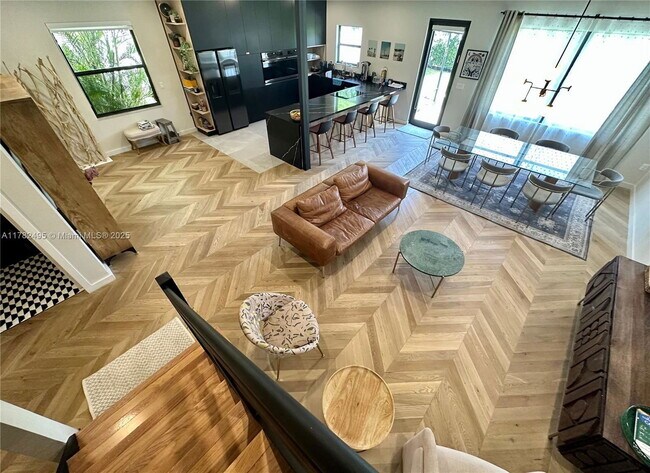 Foto del edificio - 19269 NE 8th Ct