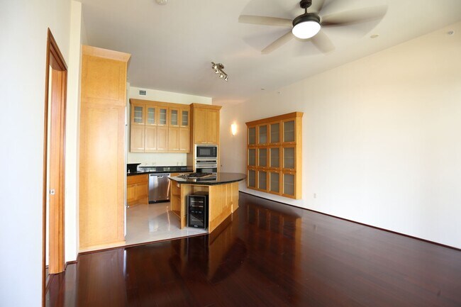 Building Photo - Loft at Waikiki - 2 Bdrm/2 Bath/2 Prkg - $4,500