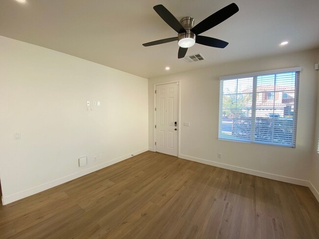 Building Photo - Beautiful single story in the Southwest! Quiet, secluded, and gated Sequoia community with park!