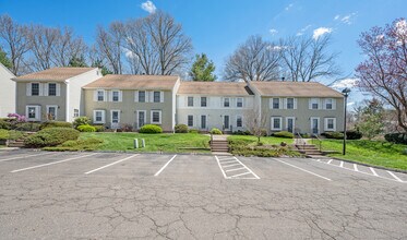 Building Photo - 4 Hubbard Run Dr