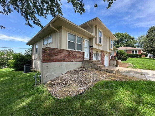 Foto del edificio - 7536 Hayes St