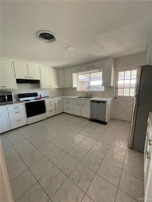 Foto del edificio - 806 V-W Ave