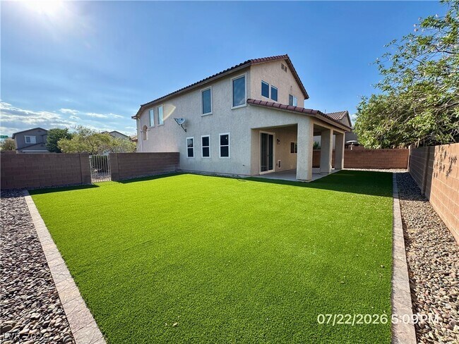 Foto del edificio - 8612 Dodds Canyon St