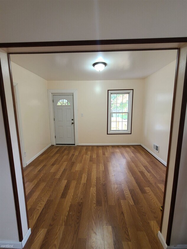 Primary Photo - 3 br, 1 bath House - 7759 Sherwood Street