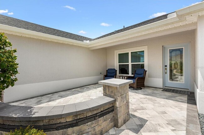 Foto del edificio - 3359 Brianna Ln