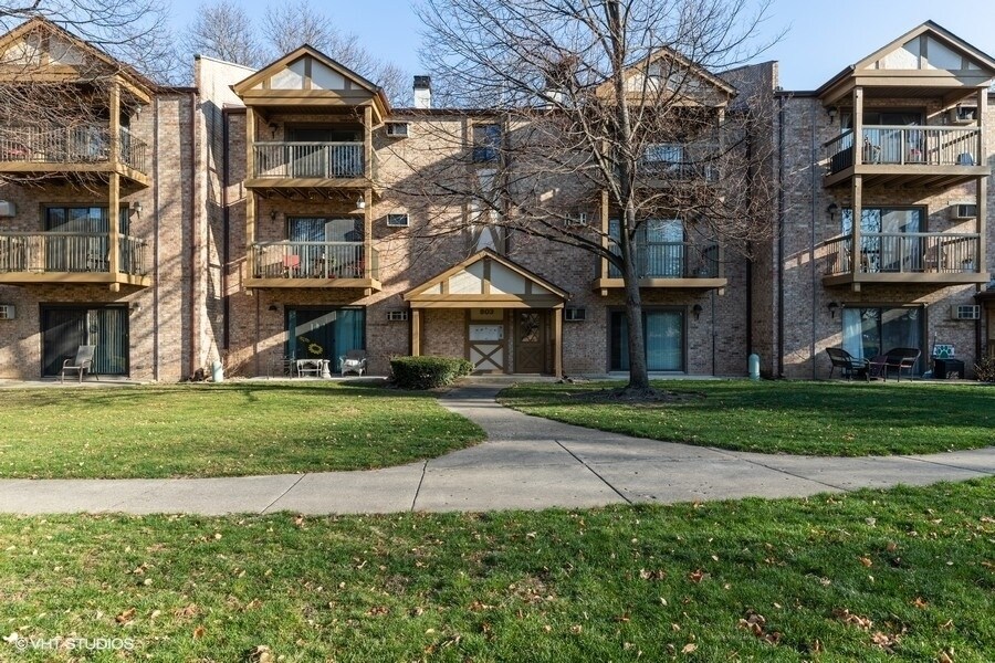 Primary Photo - 803 S Dwyer Ave