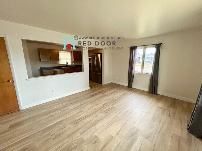 Foto del edificio - 216 21st Ave NW