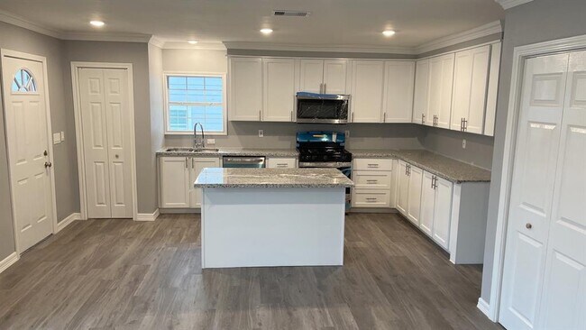 Foto del edificio - 4620 Nichols St