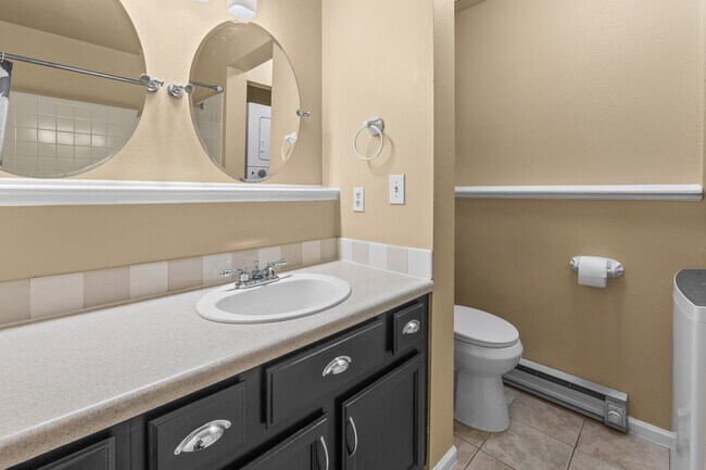 Foto del edificio - 1601 W Swallow Rd