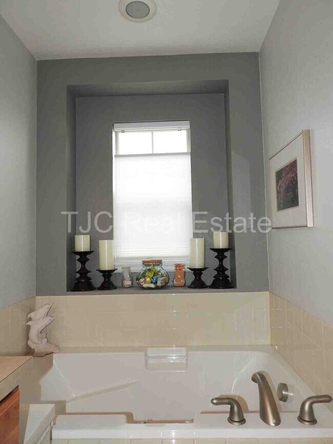 Foto del edificio - 8410 E 29th Ave