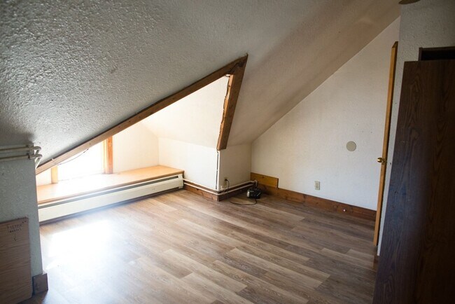 Foto del edificio - 1309-HEN