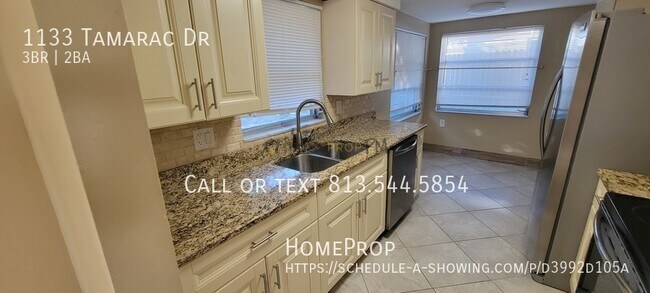 Foto del edificio - 1133 Tamarac Dr