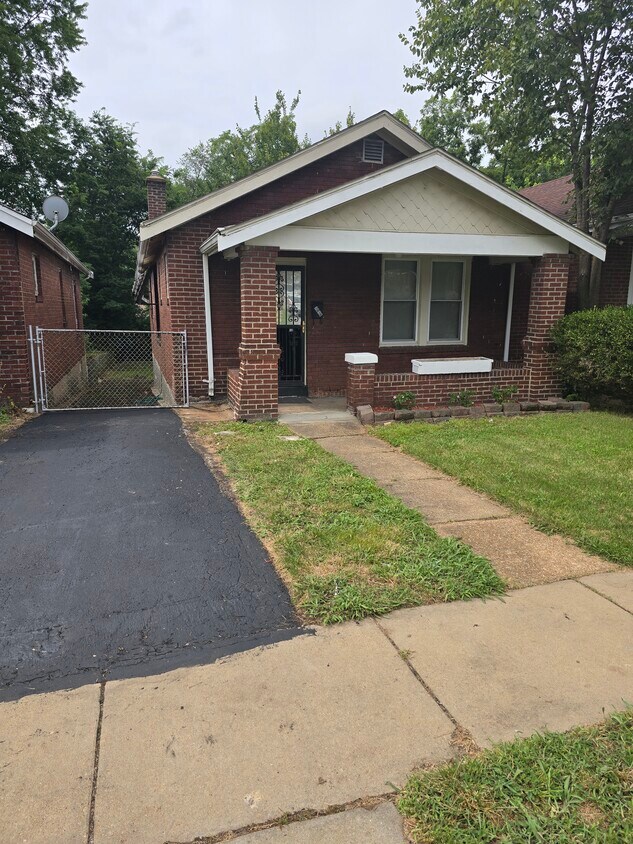 Foto del edificio - 7018 Greenway Ave