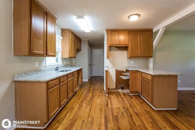 Building Photo - 4041 Buck Rd, Powder Springs, GA 30127