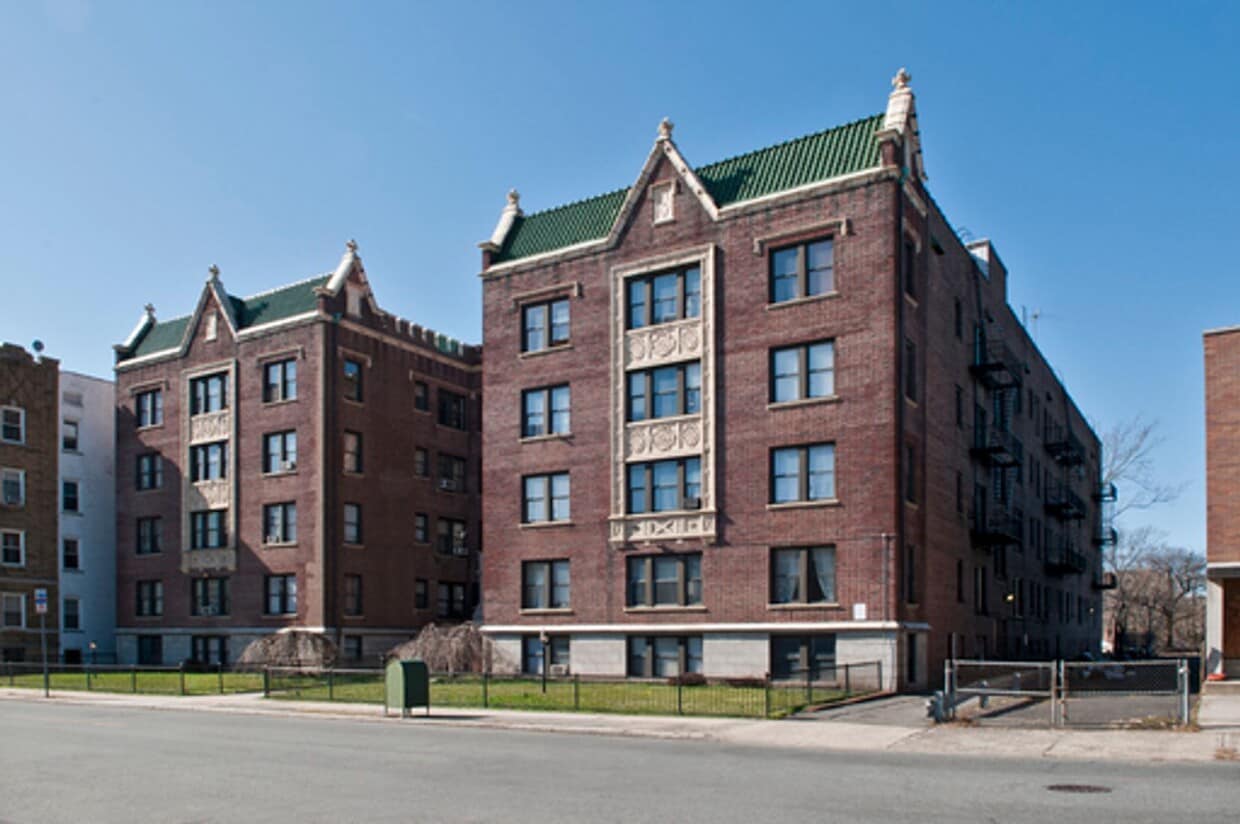 Building Photo - The Renaissance