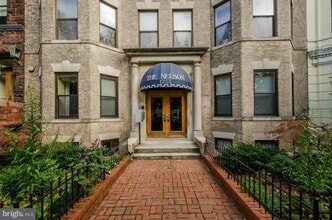Building Photo - 1733 20th St NW