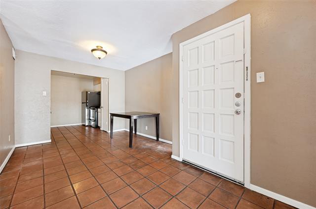 Building Photo - 6005 Danbury Ln
