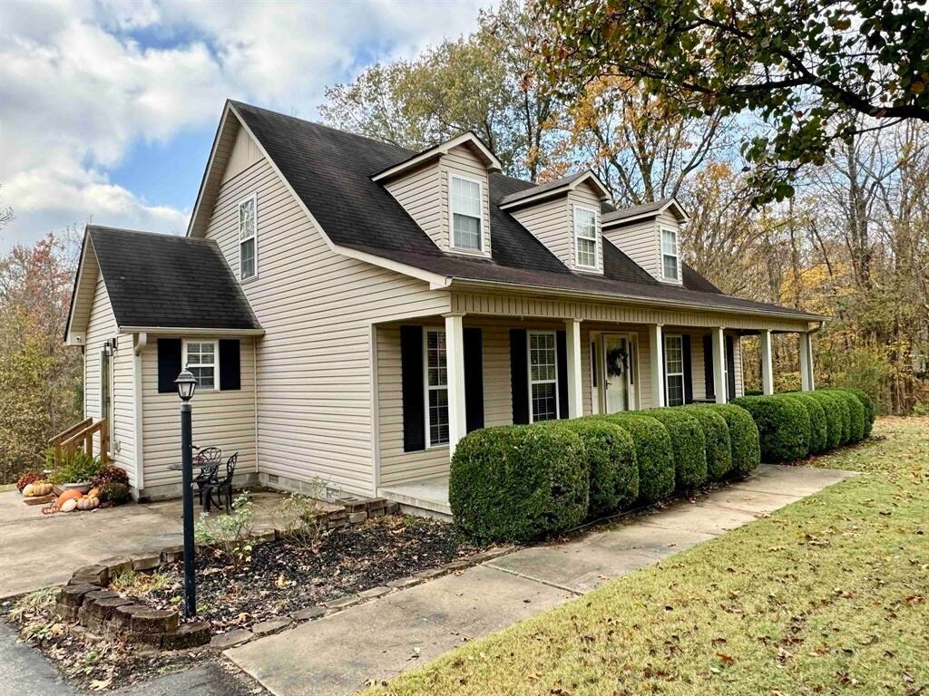 Foto principal - 47 Chisholm Lake Rd