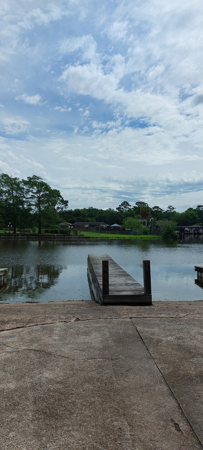 Building Photo - 18519 Egret Bay Blvd