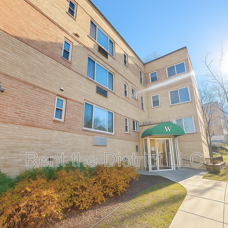 Photo - 1029 Perry Street NE