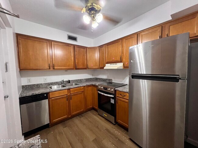 Foto del edificio - 8401 N Atlantic Ave
