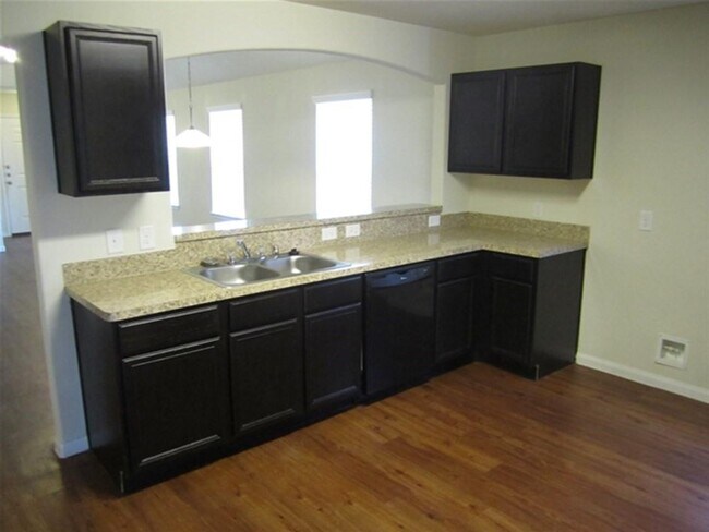 Foto del edificio - 21422 Partha Way