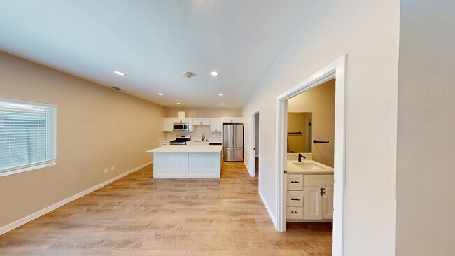 Foto del edificio - 4935 63rd St