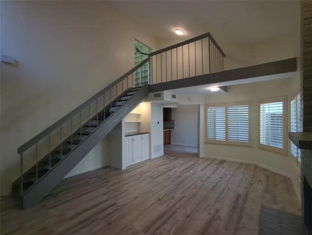 Building Photo - 14151 Montfort Dr