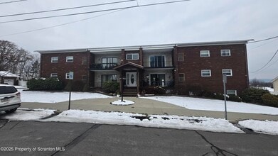 Building Photo - 3730 Lawrence Ave