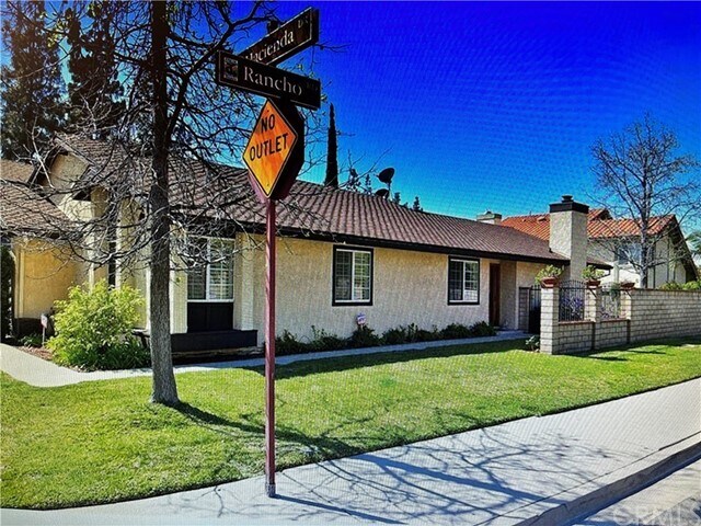 Building Photo - 3210 Hacienda Dr