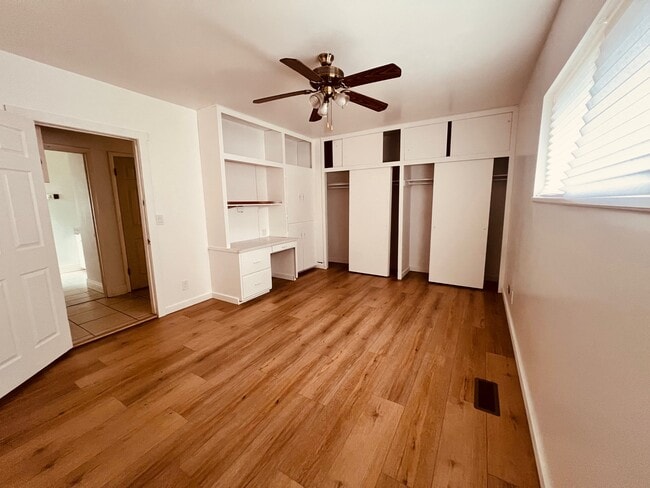 Building Photo - 978 W 100 N