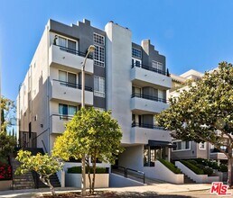 Building Photo - 1169 Wellesley Ave
