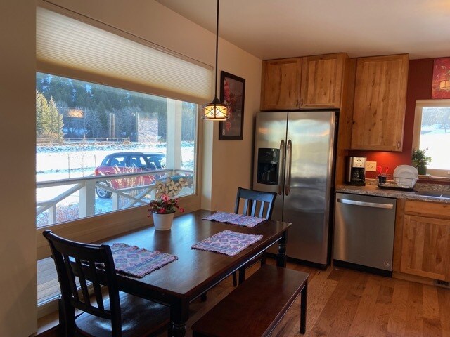 Foto del edificio - 13698 Cottonwood Canyon Rd