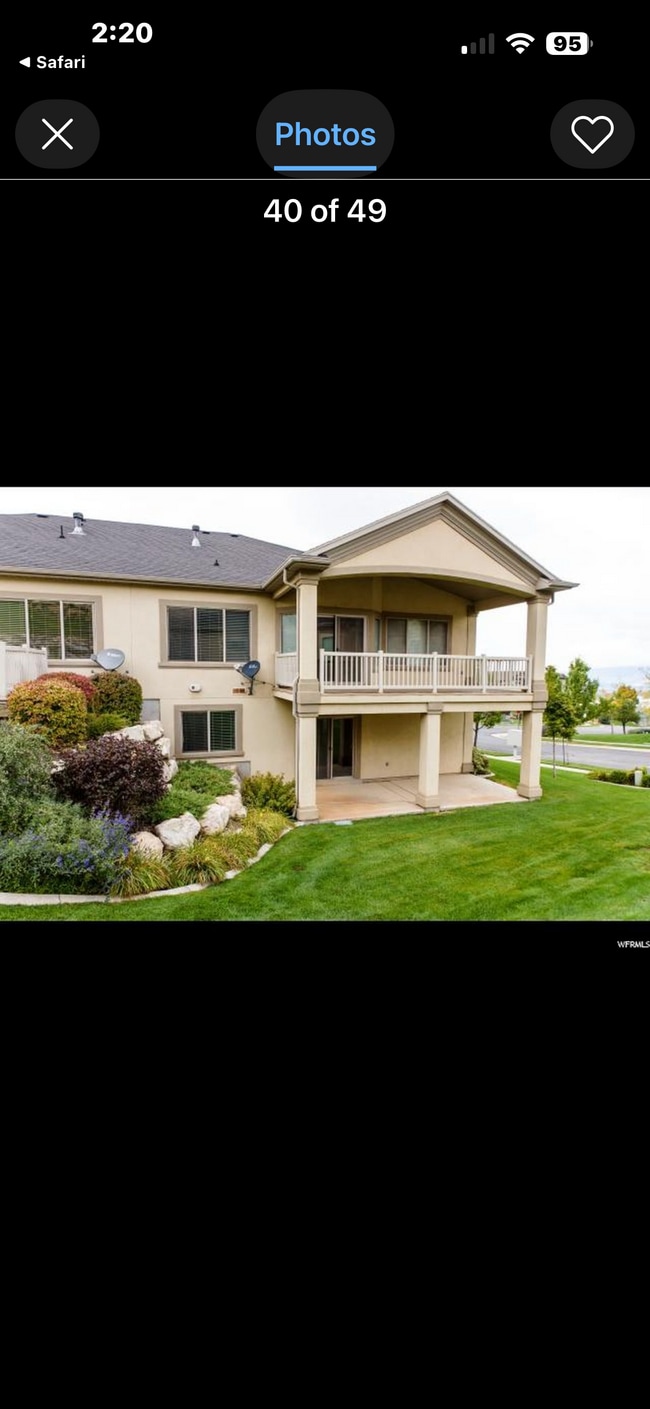 Building Photo - 625 Edgewood Dr