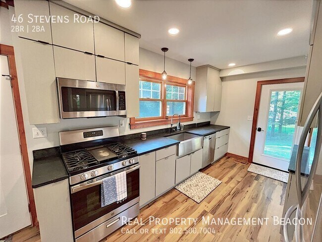 Foto del edificio - Hanover 2-story loft home