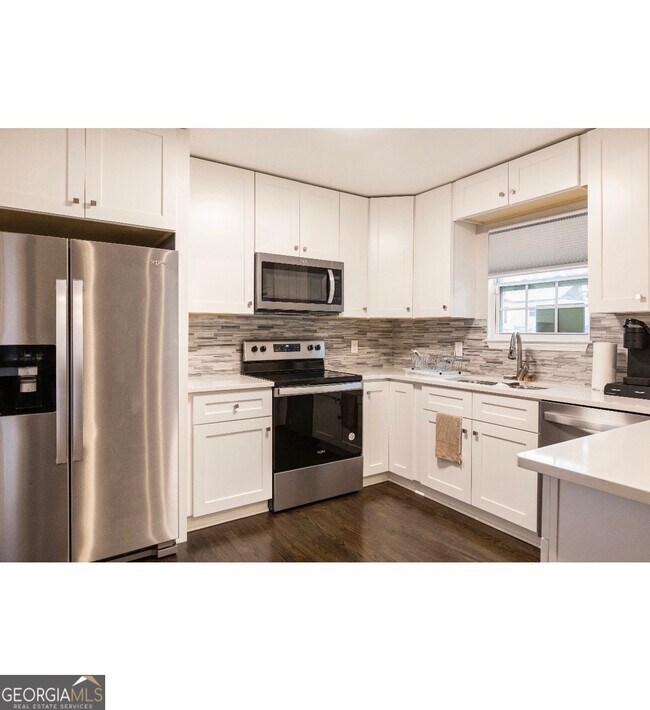 Building Photo - 2032 North Avenue NW